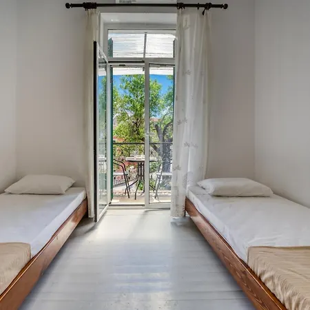 Tsartsada House Holiday home Ano Lefkimmi