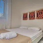 בית נופש Tsartsada House *