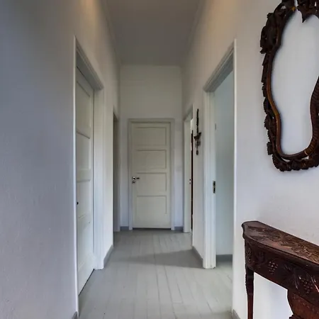 Tsartsada House Dom wakacyjny *