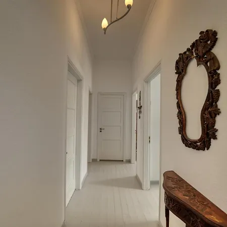 Tsartsada House Dom wakacyjny